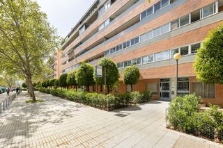 Pis  Calle joaquina eguaras. Joaquina eguaras