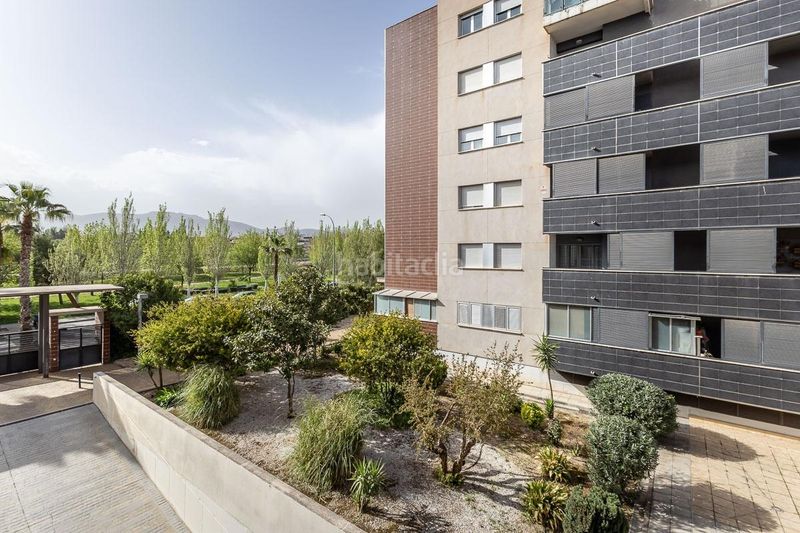 Foto cc4abc11-f4ae-4965-9366-5ca3d152cc8b. Pis amb aparcament piscina a Carretera de Granada-La Alcazaba Alhendín