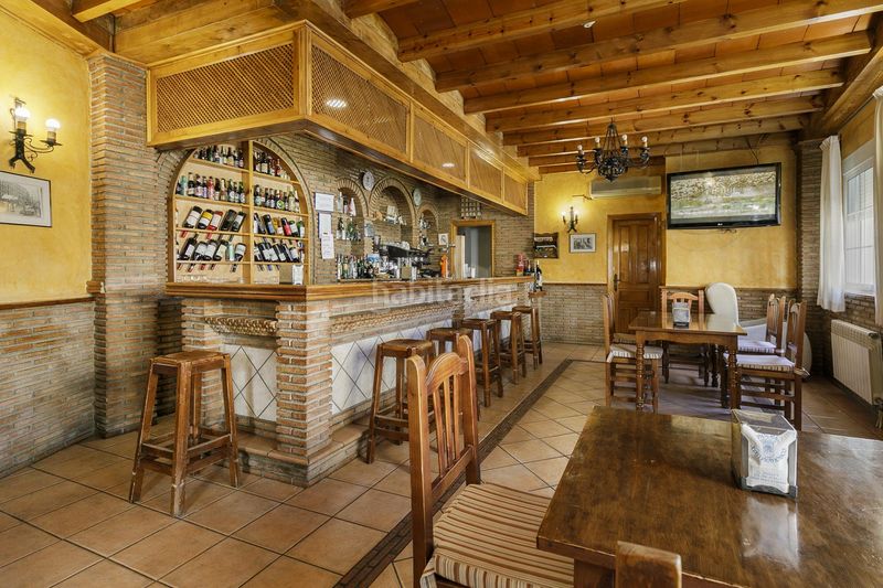 Foto 719fb15b-abcf-4642-94bc-52b1f705103b. Edifici a Güéjar Sierra