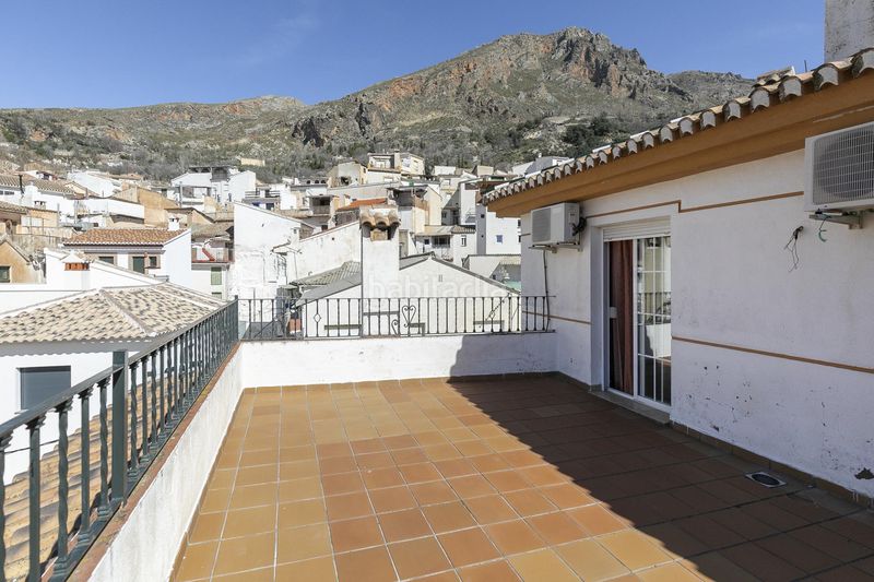 Foto 7378b490-fdfc-45b3-95a2-aa7664447ae9. Edifici a Güéjar Sierra