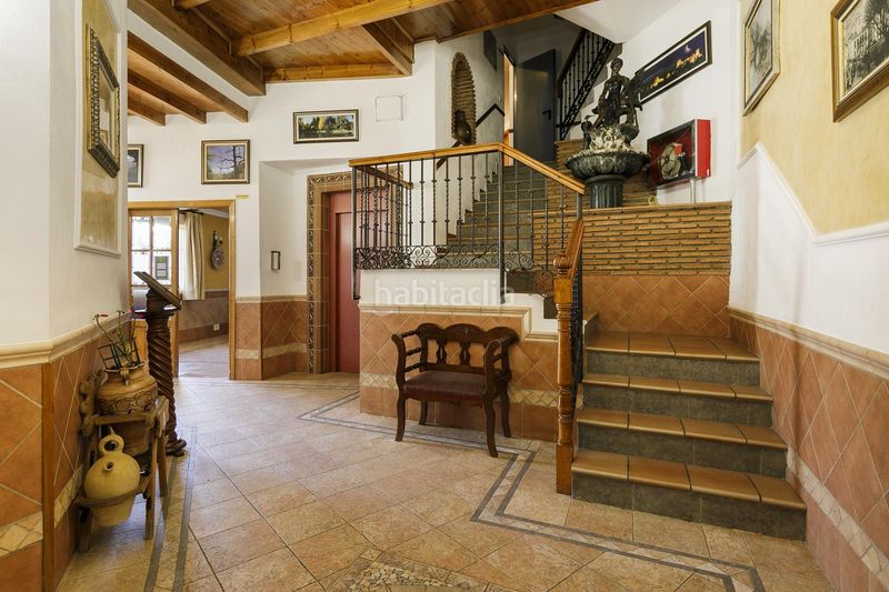 Foto a219d65e-2519-4cd8-abb8-fb4e25386942. Edifici a Güéjar Sierra