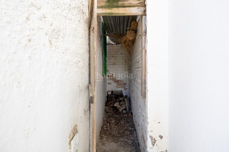 Foto 68e14ccb-8470-4050-84ce-38a089d048b6. Masia amb aparcament a Poniente Armilla