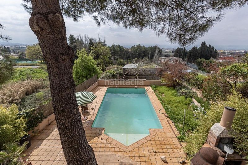 Foto df34b003-1842-4b32-be24-fce1bde4a1aa. Casa amb aparcament piscina a Peligros