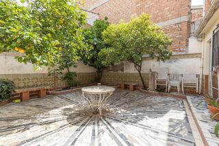Casa en San Miguel. Gran oportunidad espacio, luz y confort en el corazón de armilla