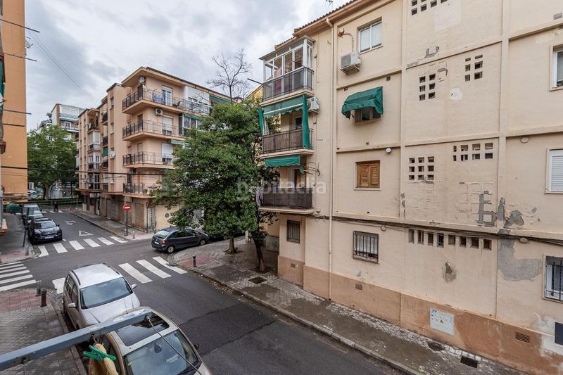 Foto 04a85d58-c733-4070-bd0a-04055a23303e. Pis a Barrio de Zaidín Granada