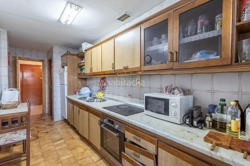 Foto d55e9b06-6c6c-48ea-a638-ba82ed345fb1. Pis amb calefacció aparcament a San Francisco Javier Granada