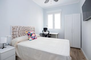 Appartement à Barrio de Zaidín. Piso reformado en zona zaidin