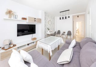 Apartment  Calle de la golondrina. Se vende maravilloso piso en la zubia