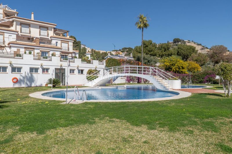 Foto d2c37c50-f575-44e9-b9aa-c233b5669322. Apartament amb piscina a Punta La Mona Almuñécar