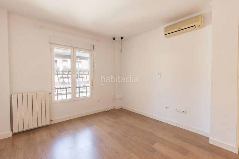 Foto c7a2730a-9ed3-4e49-81cc-ea1347325e67. Casa adossada amb calefacció aparcament a Santa Fe