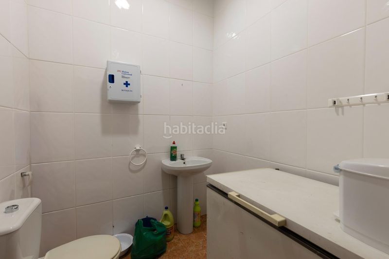 Foto 5d3fd379-db8a-4101-aa06-582f615819d3. Casa amb calefacció aparcament a Láchar