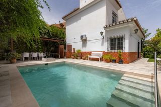 Xalet a La Zubia Ciudad