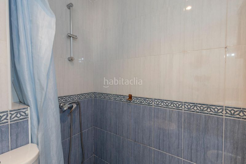 Foto a162461c-528e-4953-82bc-67d51a653f17. Pis a Cervantes Granada