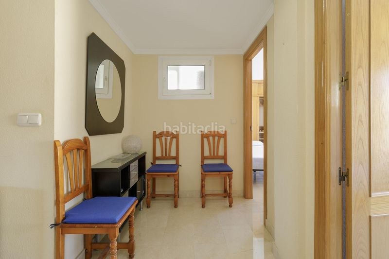 Foto 9206a94c-0785-4e7b-81d0-24835e59e9c6. Apartament amb aparcament piscina a Rosaleda - Juventud Granada