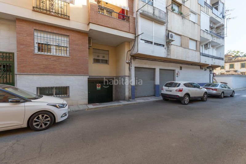 Foto 428ec3c7-3a24-426d-8e68-eb8f8ac9886d. Aparcament cotxe a Maracena