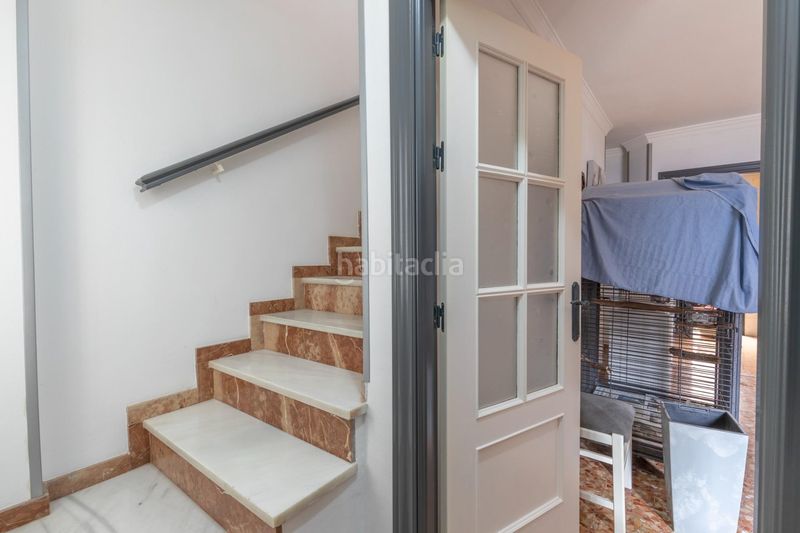 Foto 0ee60540-95a5-4f30-a68b-4d90980c58e4. Casa adosada precioso adosado con patio, terraza, cochera y estufa de leña en las gabias granada en Gabias (Las)