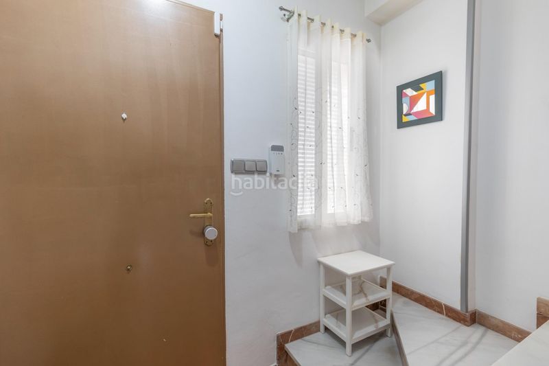 Foto 110d3d45-c430-4819-a620-799b1b33f0f4. Casa adosada precioso adosado con patio, terraza, cochera y estufa de leña en las gabias granada en Gabias (Las)