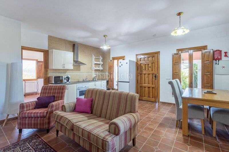 Foto ba7c6f95-d0ec-4ca9-97aa-0c003f768c02. Chalet with heating parking pool in Santa Cruz del Comercio