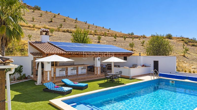 Foto e0fe150f-ec69-4d82-9ebe-cef73ae05c0c. Chalet with heating parking pool in Santa Cruz del Comercio