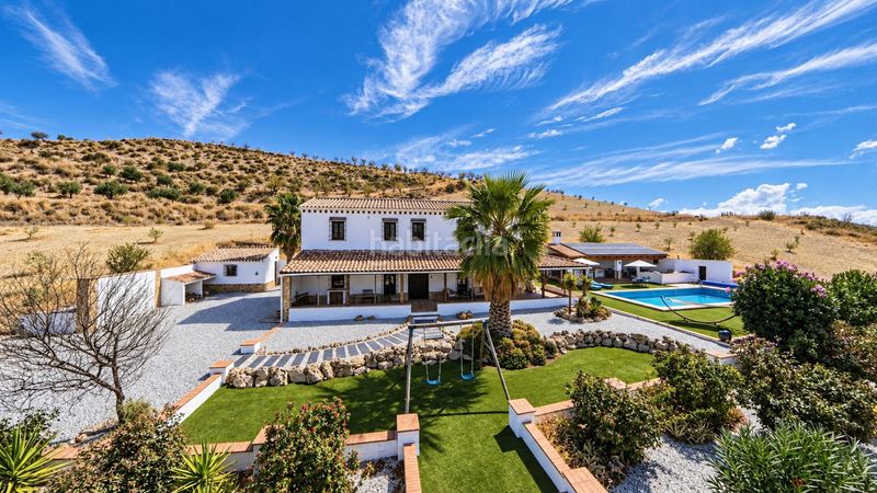 Foto fd1c1399-59d8-4cbf-bad7-58ff13332907. Chalet with heating parking pool in Santa Cruz del Comercio