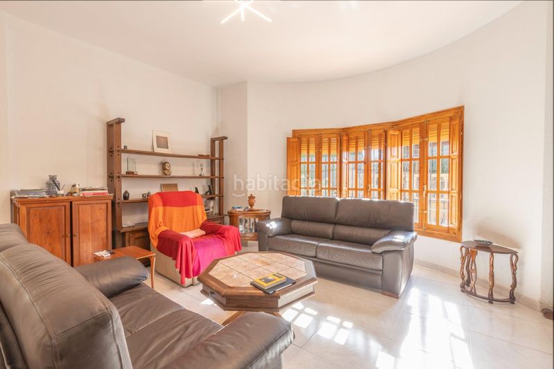 Foto 517c50f6-2f25-4619-bc5b-aee5f7535e55. Chalet with heating parking pool in Altos de la Zubia Zubia (La)