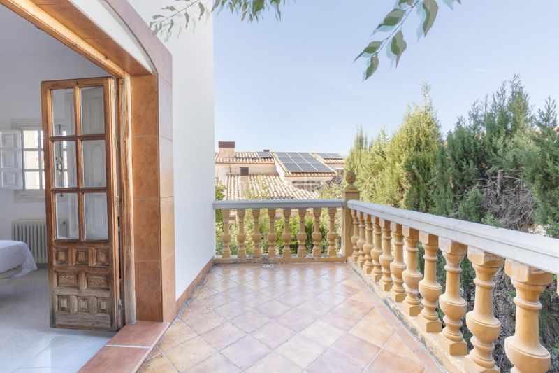 Foto f1687fca-31fe-44a1-b91a-98f7cdf7d16c. Chalet with heating parking pool in Altos de la Zubia Zubia (La)