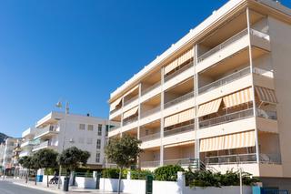 Pis a Paseo andres segovia 35. Fabuloso piso con vista al mar en la herradura