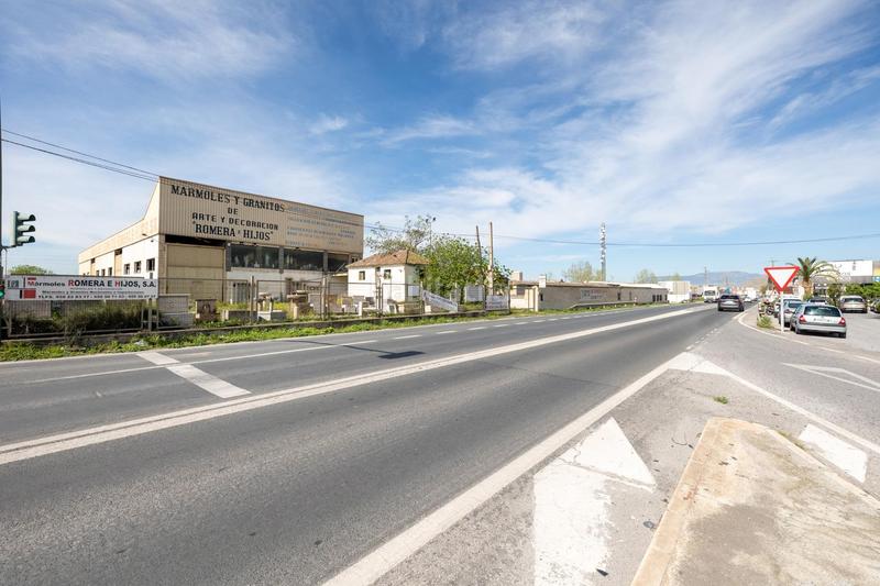 Foto 9e656efd-5f35-4e68-b52f-86851bcfa77a. Fabrikhalle in calle pinos puente 48 in Atarfe