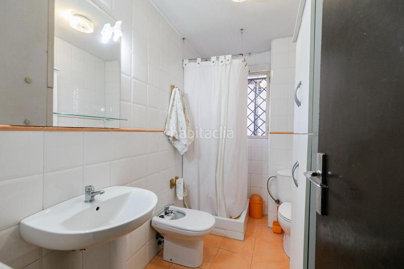 Foto 5eee90d2-e52c-44d7-9830-9d8e193e66bb. Casa adossada amb aparcament a San Matías - Realejo Granada