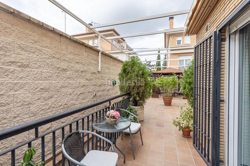 Foto a9cbba67-5528-49a5-a059-084165e60fb9. Casa espectacular casa junto al c.c. serrallo en Camino de los Neveros - Serrallo Granada