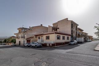 Haus in Camino bailen motril 35. Casa en padul