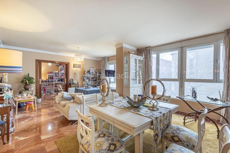 Foto 8586ddd2-62af-4a0e-be8e-95f0353e80d4. Etagenwohnung mit parking in San Matías - Realejo Granada