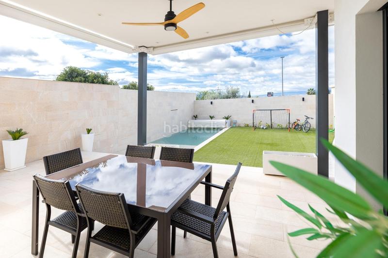 Foto 61d46457-252b-49ec-96ce-4dc8668b8f95. Chalet increíble casa de lujo en urbanización monteluz en Peligros