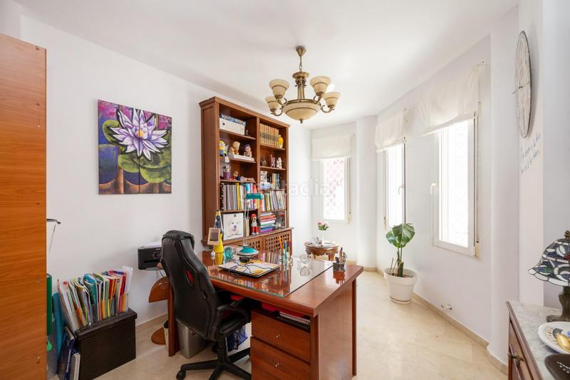 Foto 9f49c7e1-dd4e-4994-9246-b04b0f98341a. Maison jumelée avec chauffage parking dans Aljomahima - Ermita Gabias (Las)