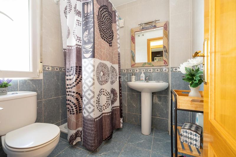 Foto bd4365e3-6782-413f-8323-af1e85c091a3. Maison jumelée avec chauffage parking dans Aljomahima - Ermita Gabias (Las)