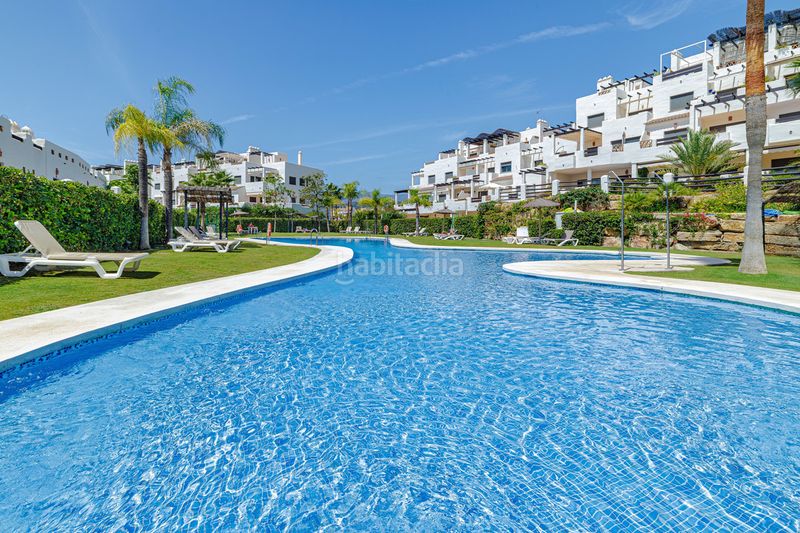 Foto 5e5b9966-4754-4234-a324-265e3bb2bc33. Dúplex amb calefacció aparcament a Parque Central Estepona