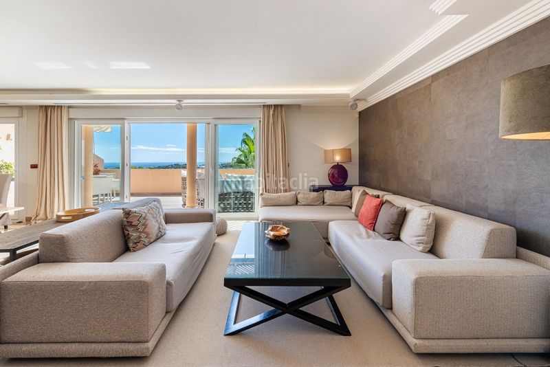 Foto 05ec33e8-688b-45ad-b04b-f1330c157243. Dúplex 2 dormitorios duplex nueva andalucia en Las Brisas Marbella