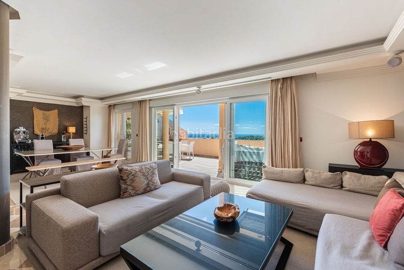 Foto 17e9bec3-f1f5-4ce5-abf9-e5c4d16b6043. Dúplex 2 dormitorios duplex nueva andalucia en Las Brisas Marbella