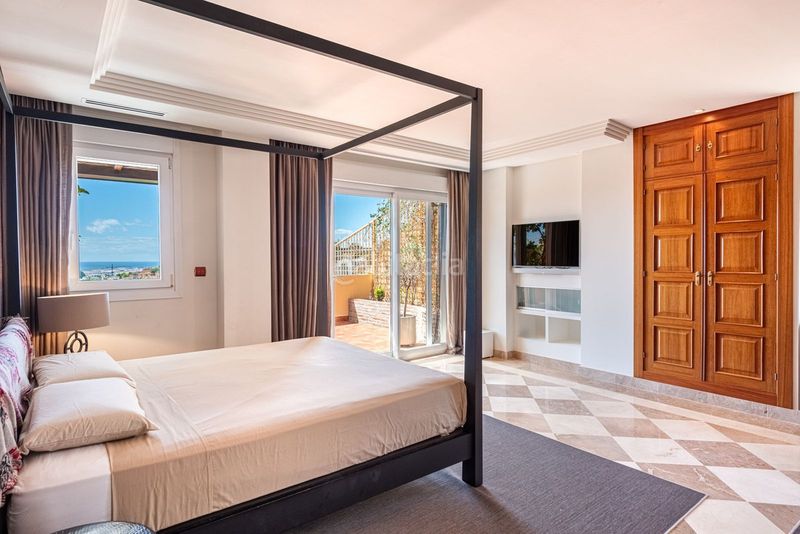 Foto 6751a5ca-87d6-4603-9e88-e1a2d8ee201e. Dúplex 2 dormitorios duplex nueva andalucia en Las Brisas Marbella