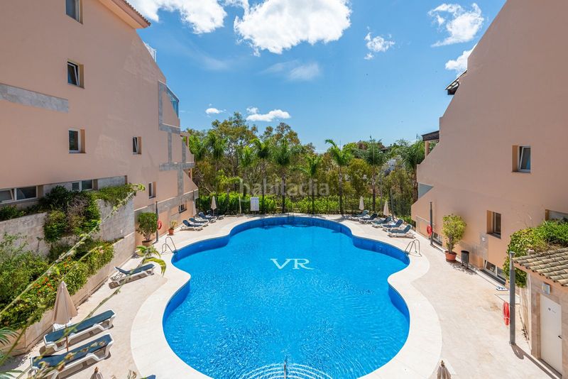 Foto b78b9126-1e6d-4acd-bcd9-570e29508eb4. Dúplex 2 dormitorios duplex nueva andalucia en Las Brisas Marbella