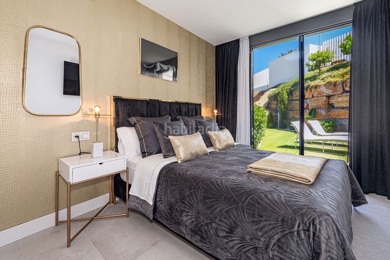Foto 96fbf3a4-62ac-4cb0-a120-82c808bc172a. Dúplex 3 dormitorios duplex cabopino en Cabopino - Artola Marbella