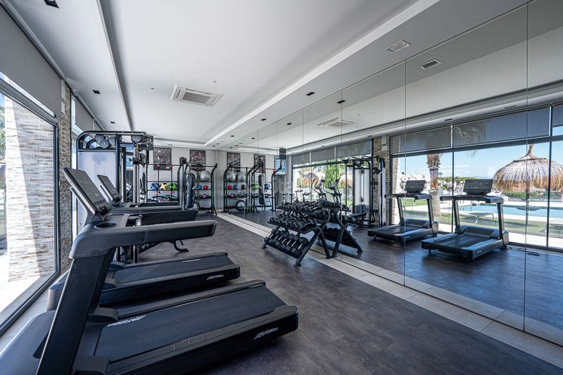 Foto bee0b3c2-27b8-4255-a7a1-1e37b51fd522. Dúplex 3 dormitorios duplex cabopino en Cabopino - Artola Marbella