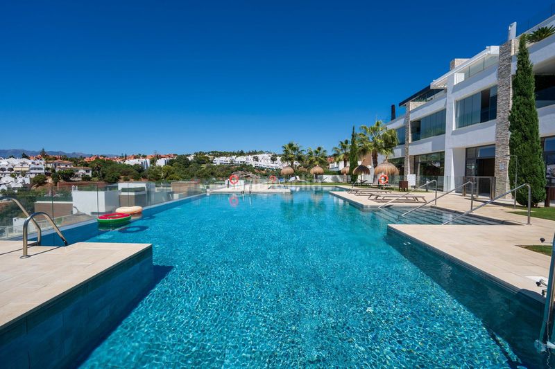 Foto da84417f-c956-45a3-936b-6947bbc15b9f. Dúplex 3 dormitorios duplex cabopino en Cabopino - Artola Marbella