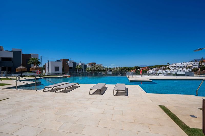 Foto ff96a1a6-ed9c-403e-b343-d70b2908b03d. Dúplex 3 dormitorios duplex cabopino en Cabopino - Artola Marbella