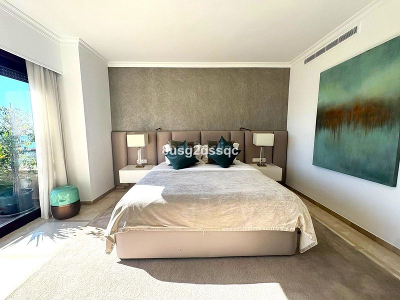 Foto 39fa1edb-4551-462d-b7ad-909cdc86919d. Attico con riscaldamento parcheggio in Villacana - Costalita - Saladillo Estepona