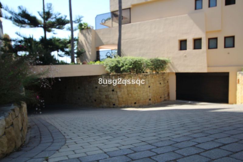 Foto 9b9a2e6c-1a32-476d-b7cd-3de5f73c96a9. Attico con riscaldamento parcheggio in Villacana - Costalita - Saladillo Estepona