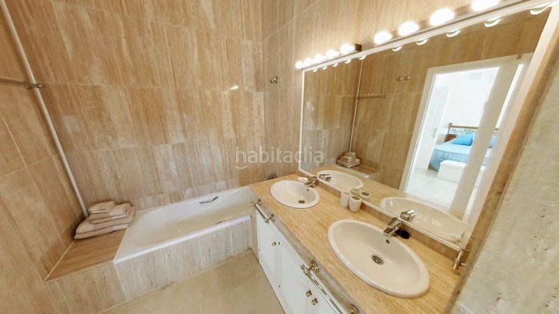 Foto 087d6bd9-1f34-45f7-a0dd-e67fb12b94b6. Zweistöckige wohnung mit heizung in Santa María Marbella