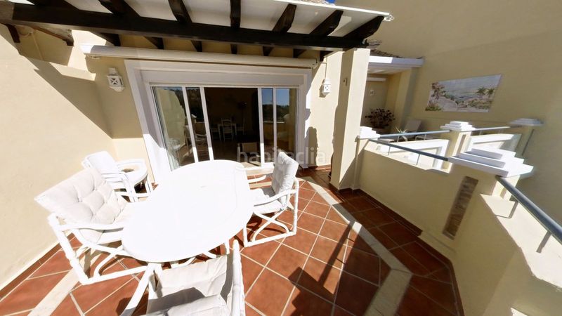 Foto ba461ba4-c498-40c8-8ee0-45a8df01371c. Zweistöckige wohnung mit heizung in Santa María Marbella