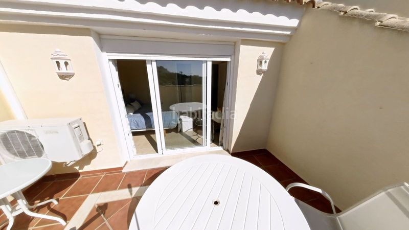 Foto cb91008f-f93d-4c0e-84de-3d131785ee66. Zweistöckige wohnung mit heizung in Santa María Marbella