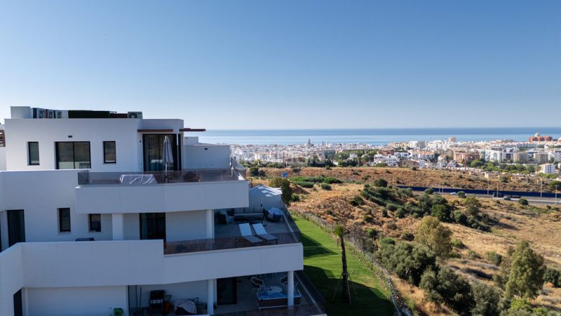 Foto e0c7ee2c-e237-42e9-be3b-e64eedfef8ab. Apartament amb calefacció aparcament piscina a Parque Central Estepona